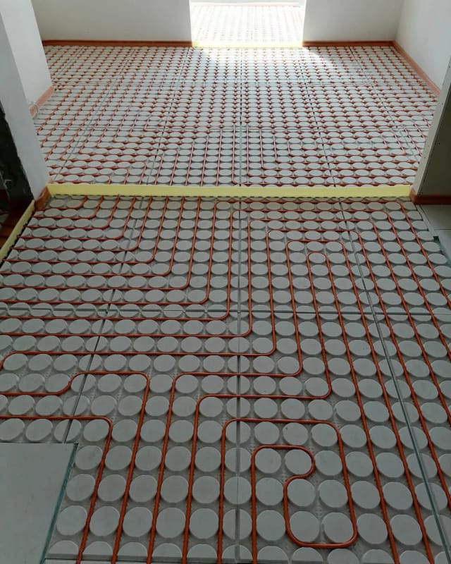 Εγκατάσταση ενδοδαπέδιας θέρμανσης